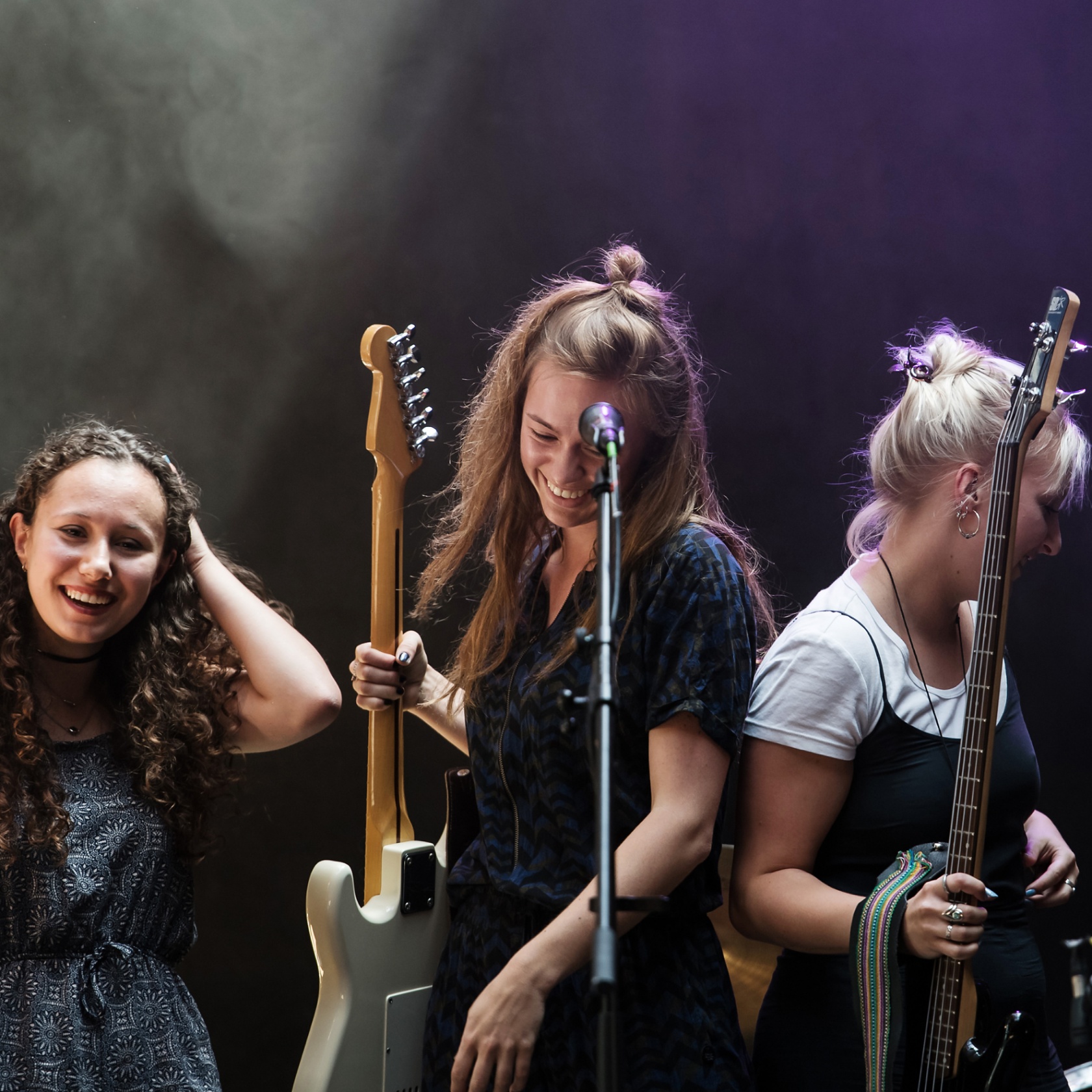 In den Female Bandworkshops entstehen neue Bands von jungen Musikerinnen.