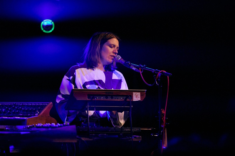 Gina Éte macht Schule in der Kaserne © Samuel Bramley